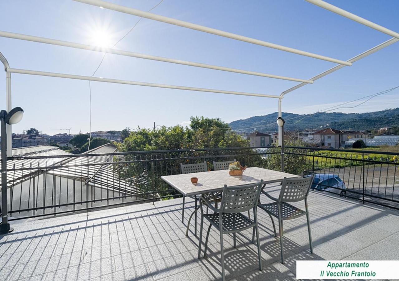 Agriturismo Le Girandole Diano Marina Kültér fotó