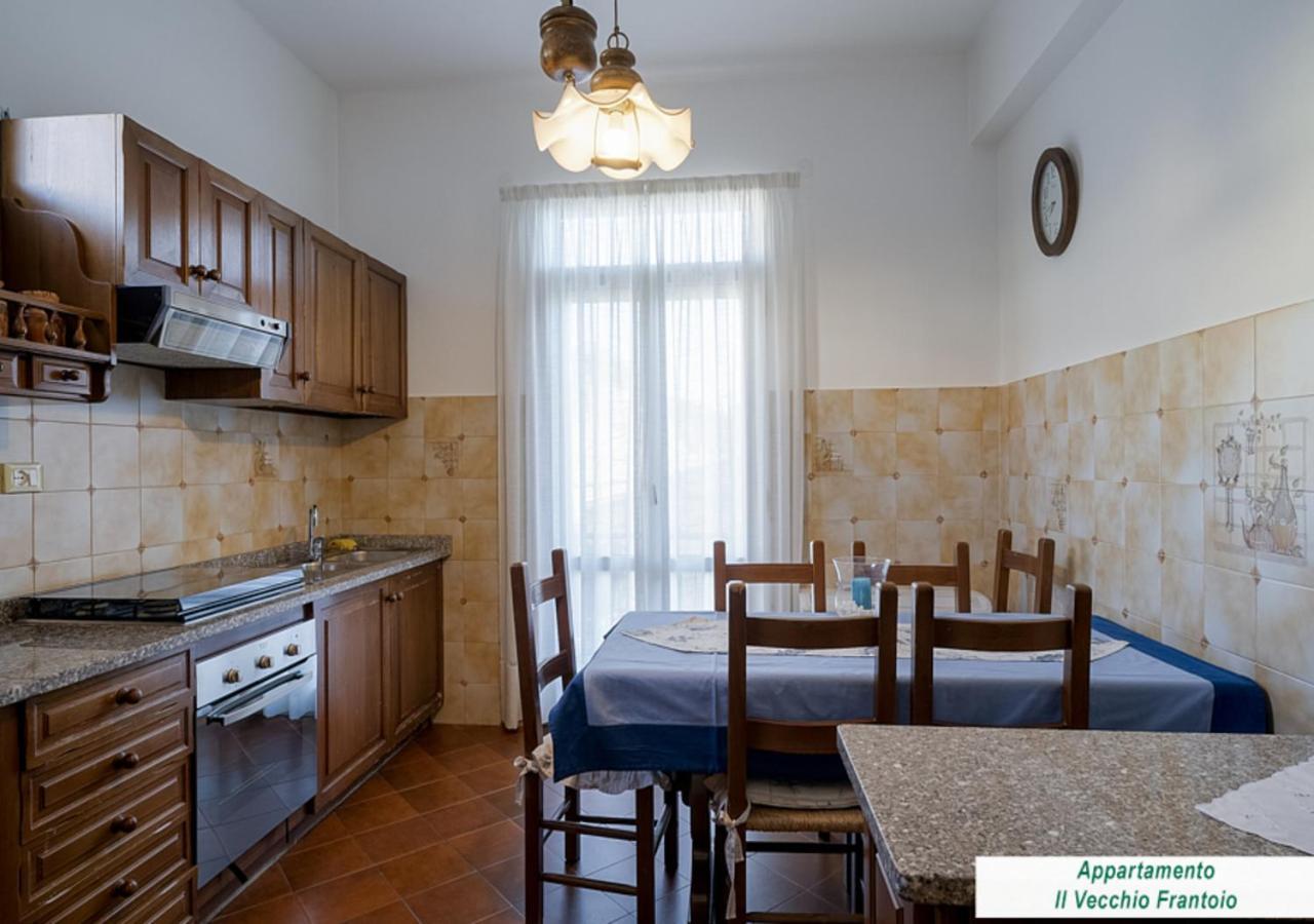 Agriturismo Le Girandole Diano Marina Kültér fotó