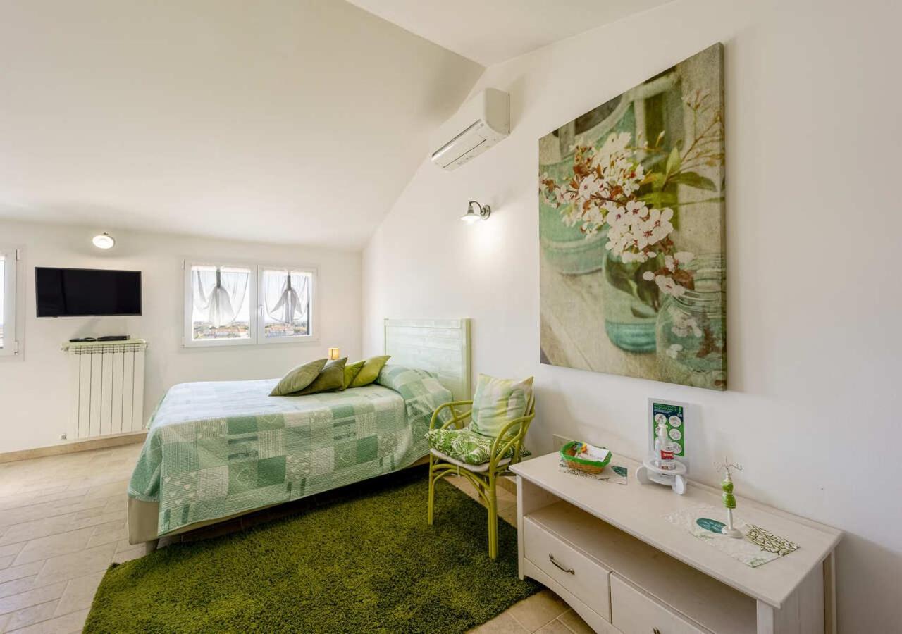Agriturismo Le Girandole Diano Marina Kültér fotó